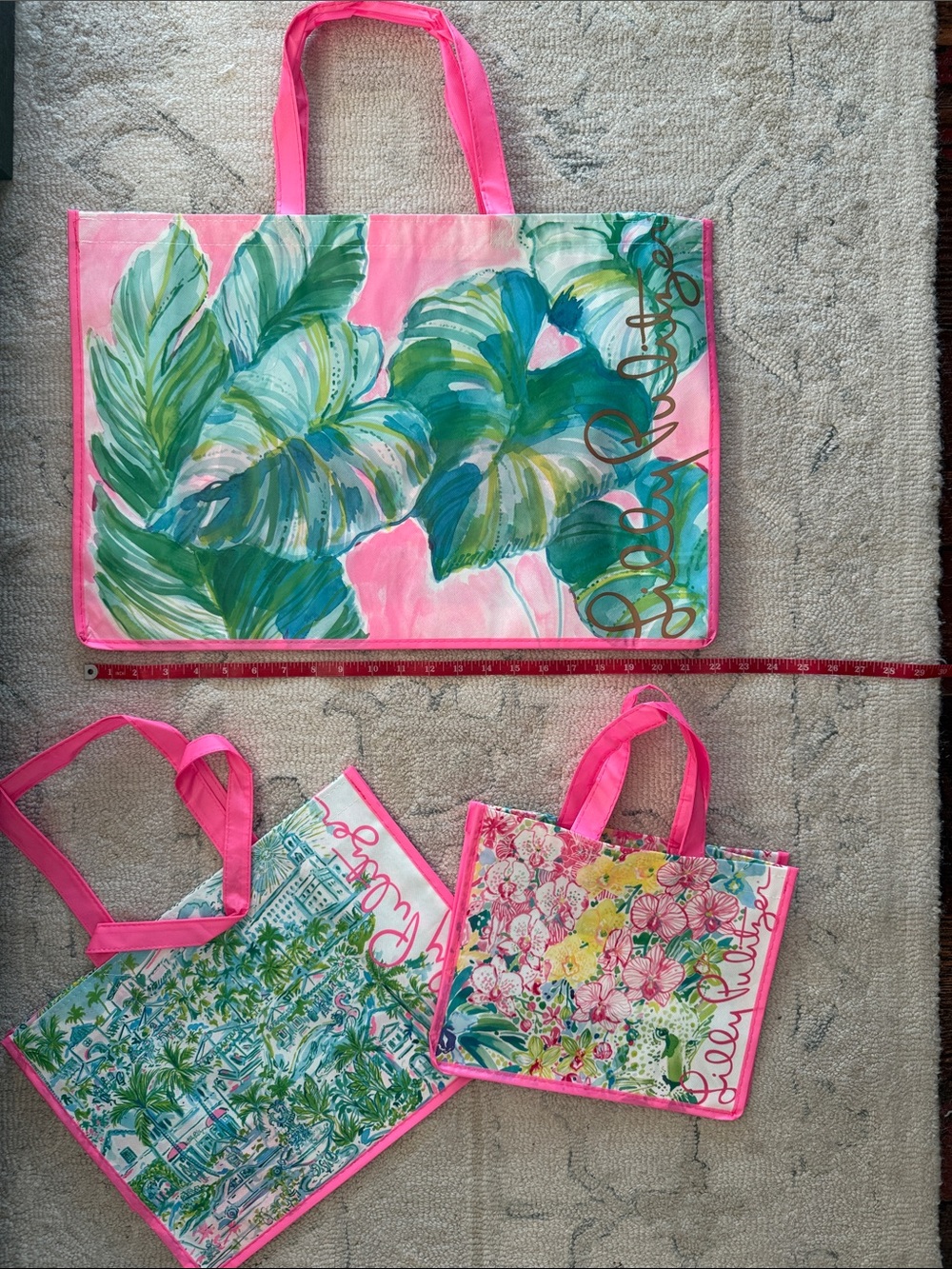Set of 3 Lilly Pulitzer Hot Pink Tropical Leaf Reuseable Totes